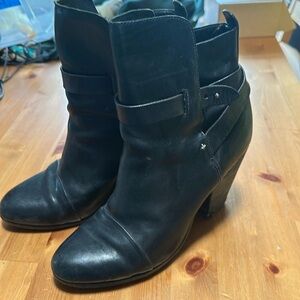 Rag and Bone Wrap Booties size 40 Black Leather